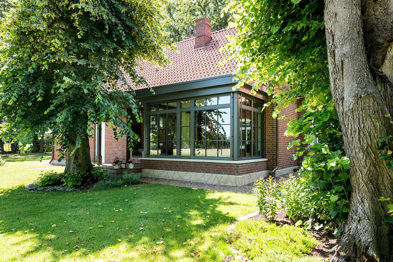Moderne Wintergartenform - der kubische Flachdachwintergarten Image 1
