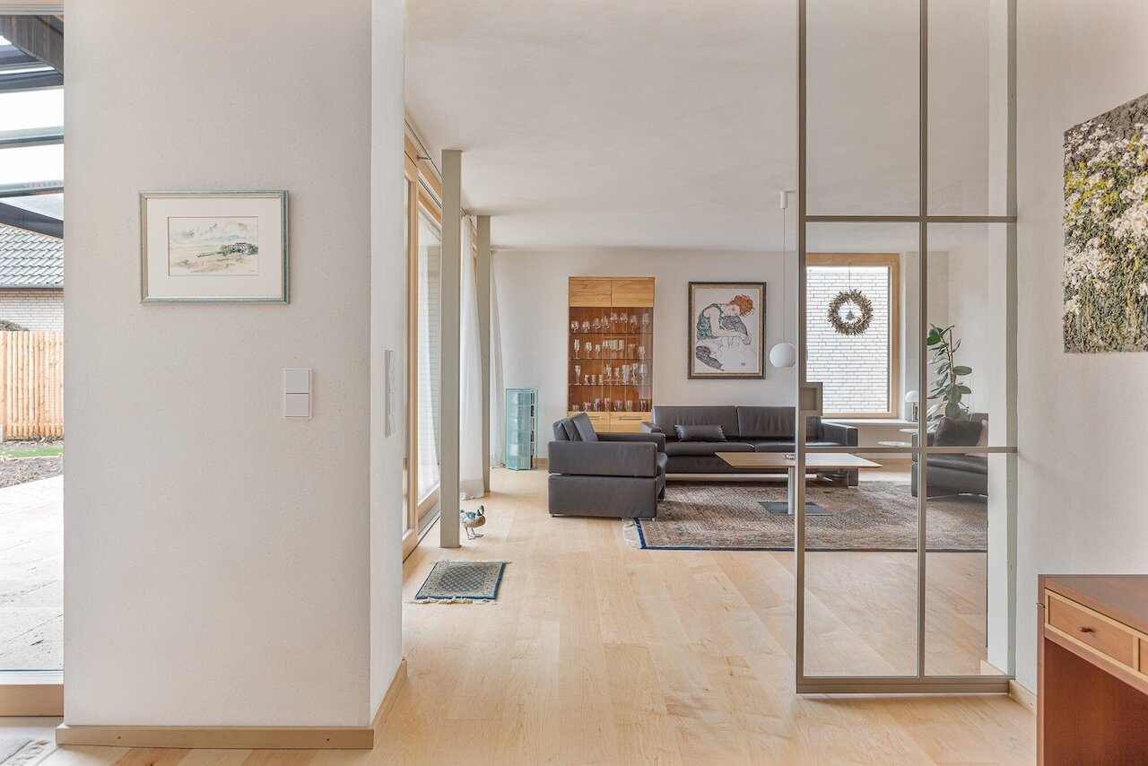 Exklusives Raumgefühl - Faltwerktreppe vs. Stahl-Loft-Türen Image 5