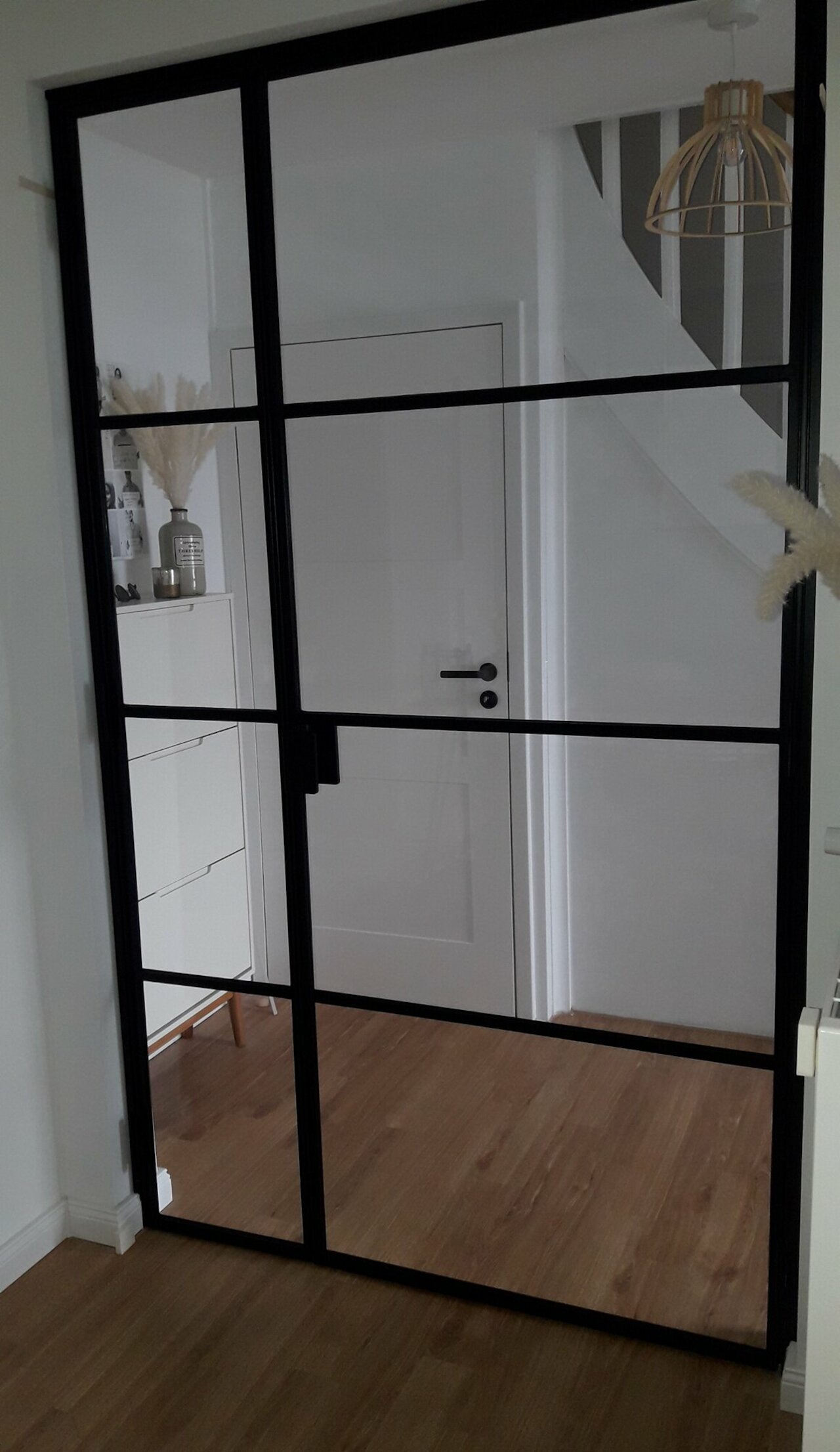 Stahl-Loft-Elemente im Industriedesign