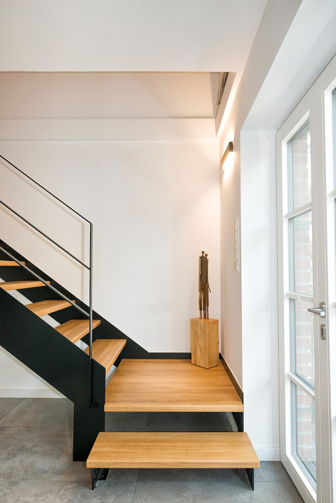 Moderne Treppenkonstruktion - Stahlwangentreppen Image 5