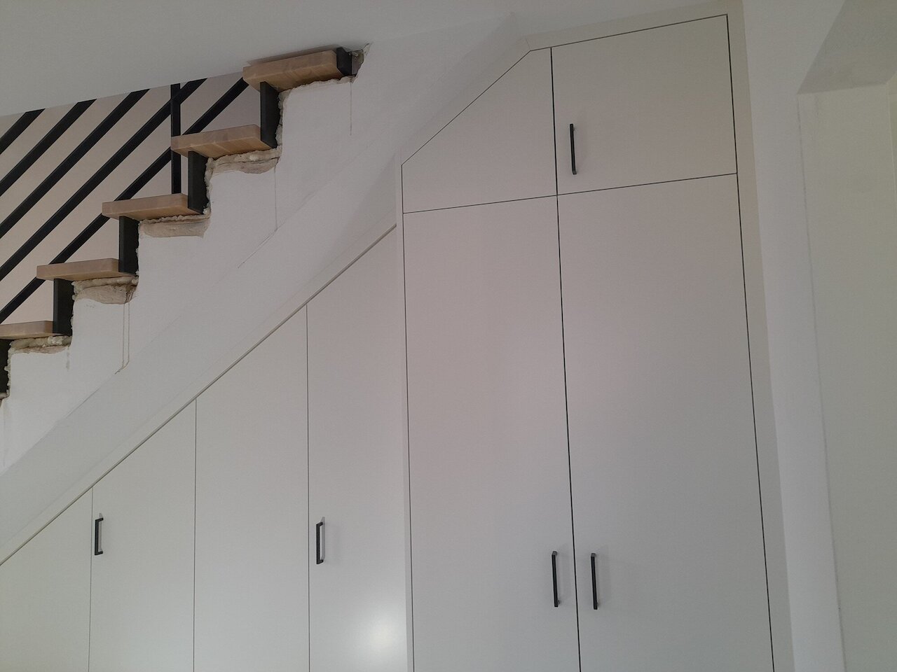 Betontreppe - schön verkleidet! Image 5