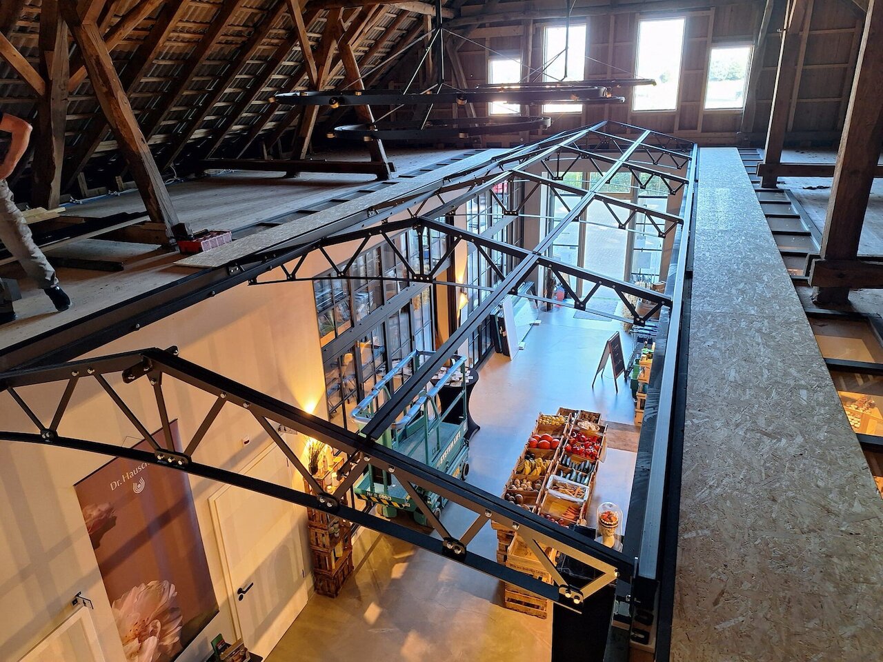 Neues Glasdach in der Scheune Image 3