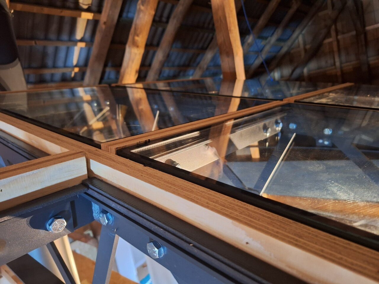 Neues Glasdach in der Scheune Image 4