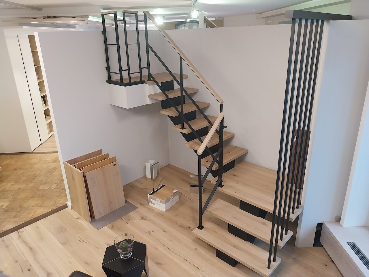 NEU: Modernes Treppendesign in unserer Ausstellung Image 5