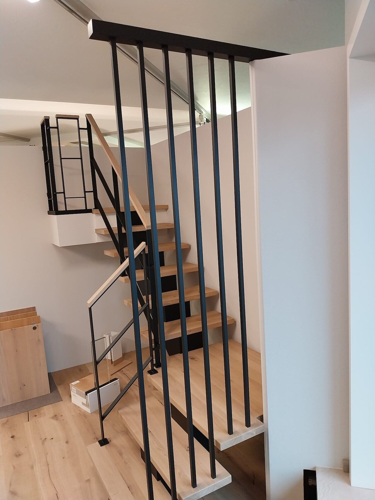 NEU: Modernes Treppendesign in unserer Ausstellung Image 6