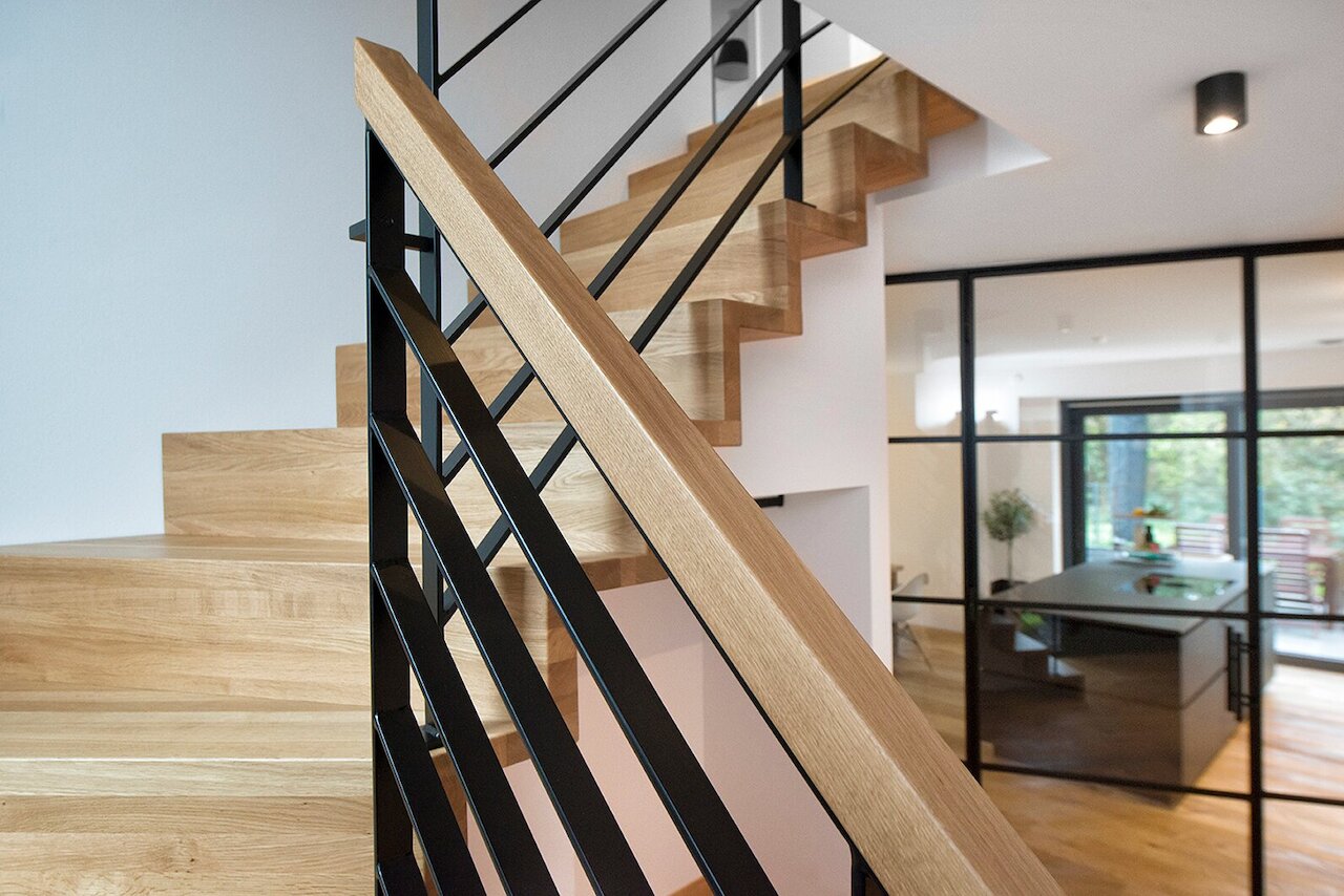 Faltwerktreppe TP_0480 mit Einbauschrank als Garderobe Image 5