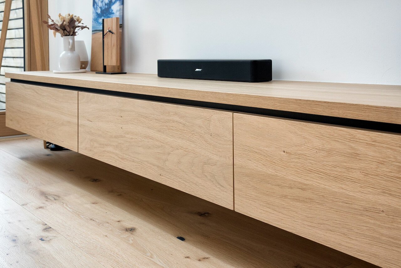 Sideboard Image 6